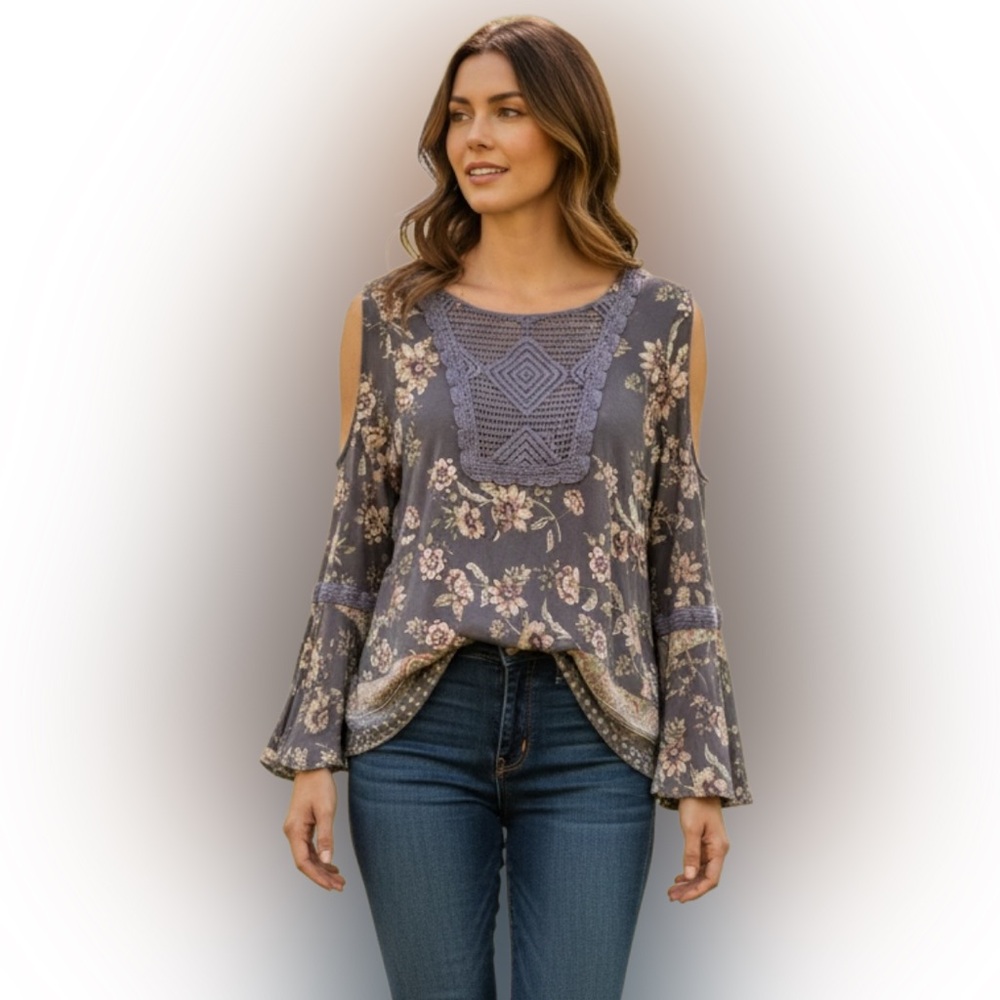 Knox Rose Floral Cold Shoulder Sleeve Blouse - Gray and Cream